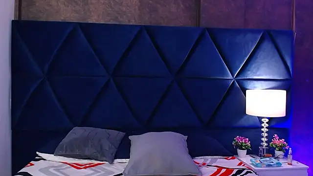 Logan Woods online show from 02-22-26, 08:28