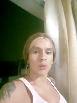 Snapshot of charlotte_Harrington chatting on 02-25-26, 05:51 charlotte Harrington online show from 02-25-26, 05:51