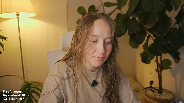 Scarlett NoirMuse online show from 03-22-26, 08:21