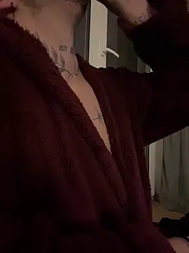 Snapshot of InkedGuy1 chatting on 02-06-26, 09:55 InkedGuy1 online show from 02-06-26, 09:55