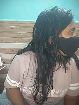 ZyphiaLive online show from 01-31-26, 07:23