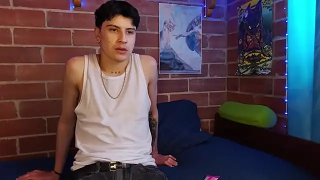 Snapshot of PaulDamico chatting on 02-11-26, 03:45 PaulDamico online show from 02-11-26, 03:45