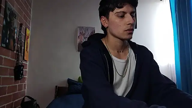Snapshot of PaulDamico chatting on 05-17-26, 06:30 PaulDamico online show from 05-17-26, 06:30