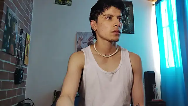 Snapshot of PaulDamico chatting on 05-18-26, 11:37 PaulDamico online show from 05-18-26, 11:37