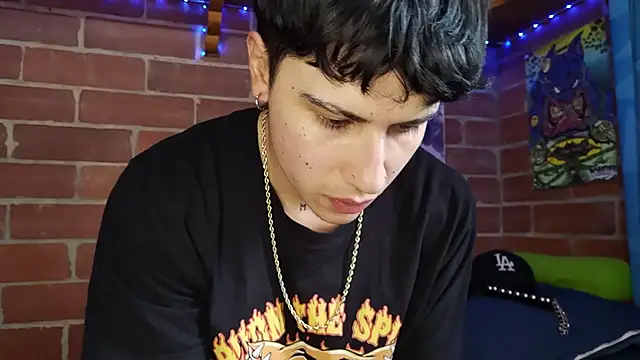 PaulDamico online show from 04-05-26, 02:24