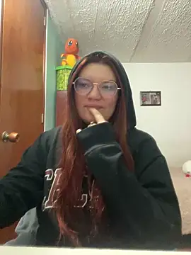 Snapshot of Vixroy7 chatting on 05-23-26, 12:42 Vixroy7 online show from 05-23-26, 12:42
