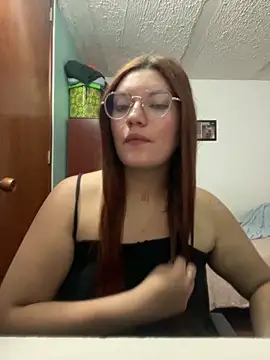 Snapshot of Vixroy7 chatting on 04-28-26, 12:20 Vixroy7 online show from 04-28-26, 12:20