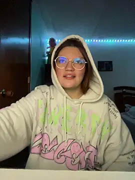 Snapshot of Vixroy7 chatting on 02-17-26, 12:41 Vixroy7 online show from 02-17-26, 12:41