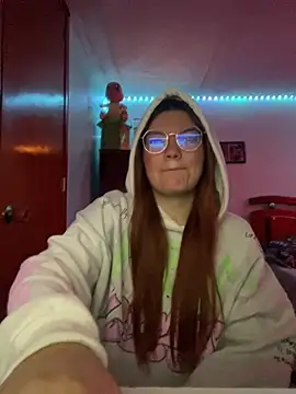 Snapshot of Vixroy7 chatting on 02-04-26, 10:16 Vixroy7 online show from 02-04-26, 10:16