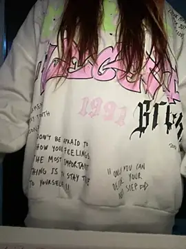 Snapshot of Vixroy7 chatting on 02-12-26, 11:26 Vixroy7 online show from 02-12-26, 11:26