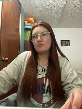 Snapshot of Vixroy7 chatting on 06-21-26, 01:00 Vixroy7 online show from 06-21-26, 01:00