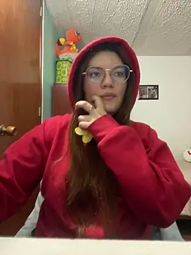 Snapshot of Vixroy7 chatting on 05-16-26, 11:37 Vixroy7 online show from 05-16-26, 11:37
