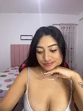 Snapshot of GabrielaZuluaga chatting on 02-03-26, 04:10 GabrielaZuluaga online show from 02-03-26, 04:10