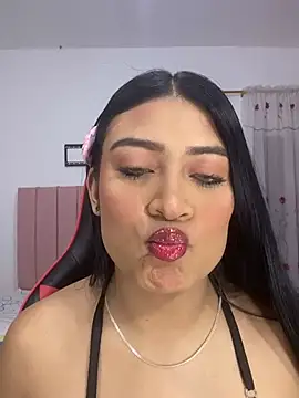 Snapshot of GabrielaZuluaga chatting on 02-07-26, 05:15 GabrielaZuluaga online show from 02-07-26, 05:15