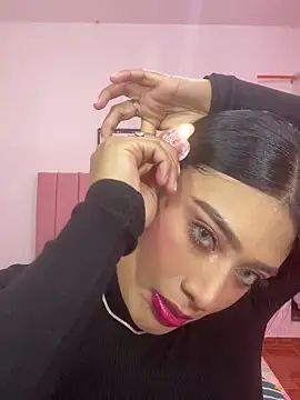 GabrielaZuluaga online show from 04-14-26, 08:14