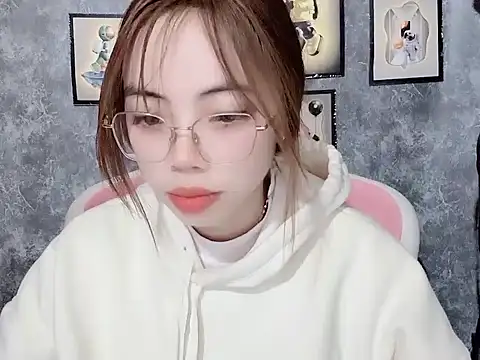 Suki 99 online show from 02-03-26, 06:33