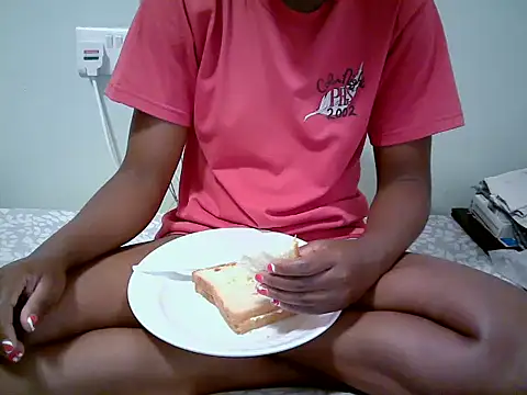 Oyeiyyy online show from 02-15-26, 10:36