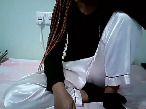 Oyeiyyy online show from 03-07-26, 07:48