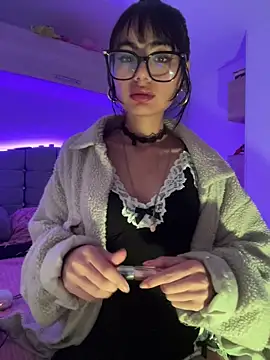  Lucycherry online show from 05-03-26, 06:51