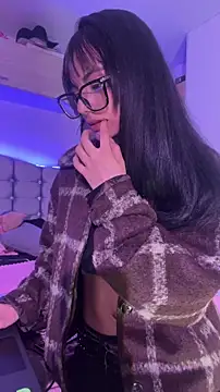  Lucycherry online show from 02-11-26, 04:23