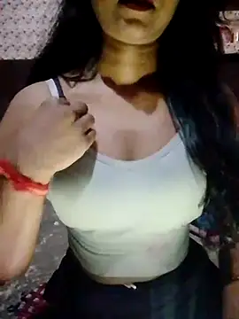 Ayesha Khan1 online show from 04-05-26, 07:26