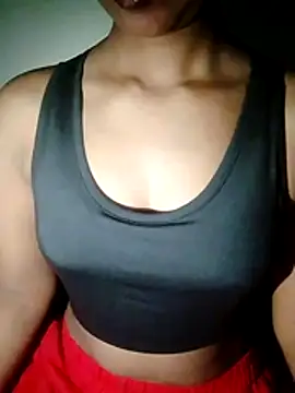 Ayesha Khan1 online show from 02-21-26, 04:47