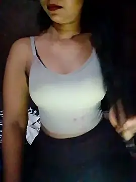 Ayesha Khan1 online show from 04-04-26, 05:52