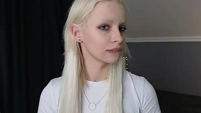 Naomi Demio online show from 03-14-26, 12:33