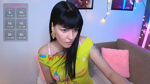 Agata  Moore online show from 03-10-26, 02:15