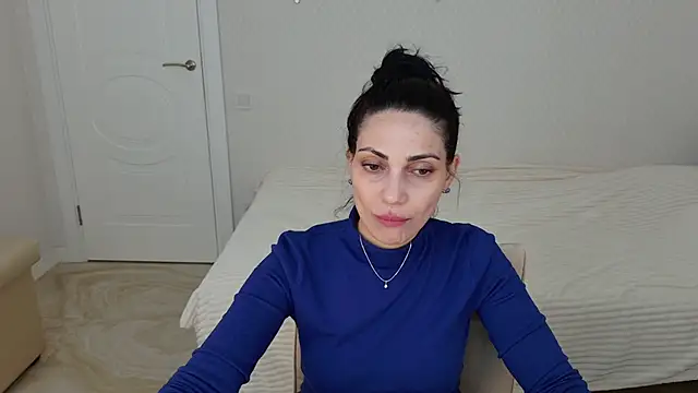 LovelyBeatrice online show from 03-05-26, 06:32