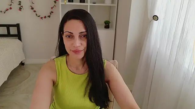 Snapshot of LovelyBeatrice chatting on 05-10-26, 11:58 LovelyBeatrice online show from 05-10-26, 11:58