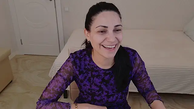 LovelyBeatrice online show from 03-14-26, 06:19