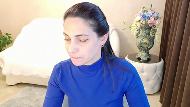 Snapshot of LovelyBeatrice chatting on 02-24-26, 06:03 LovelyBeatrice online show from 02-24-26, 06:03