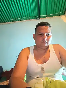 Snapshot of THONETE chatting on 05-28-26, 01:13 THONETE online show from 05-28-26, 01:13