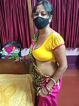 Snapshot of Little-Roshni chatting on 07-01-26, 06:19 Little-Roshni online show from 07-01-26, 06:19