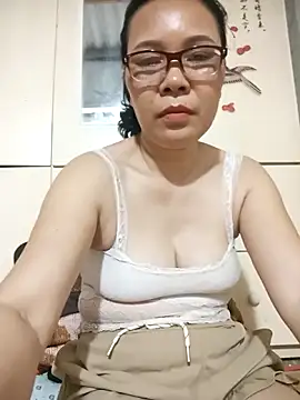 Snapshot of Nuna_689 chatting on 06-04-26, 01:16 Nuna 689 online show from 06-04-26, 01:16
