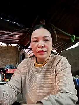 Nuna 689 online show from 02-09-26, 09:29