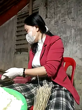 Nuna 689 online show from 02-08-26, 12:08