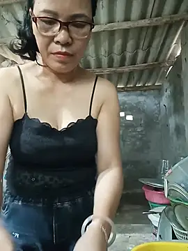 Snapshot of Nuna_689 chatting on 07-27-26, 03:13 Nuna 689 online show from 07-27-26, 03:13
