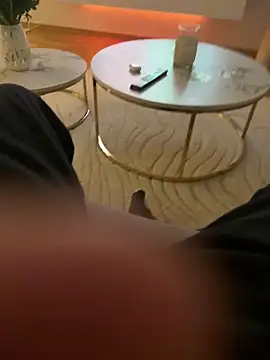 tony3729 online show from 04-01-26, 07:44