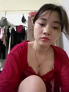 Snapshot of Pinks_cool chatting on 05-15-26, 07:39 Pinks cool online show from 05-15-26, 07:39