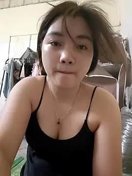 Snapshot of Pinks_cool chatting on 06-28-26, 05:25 Pinks cool online show from 06-28-26, 05:25