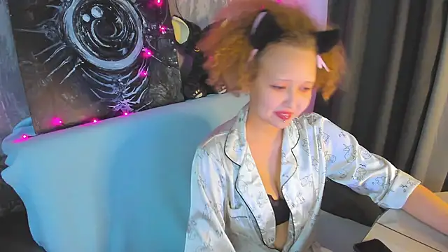 Snapshot of Senya_Sol chatting on 05-08-26, 12:47 Senya Sol online show from 05-08-26, 12:47