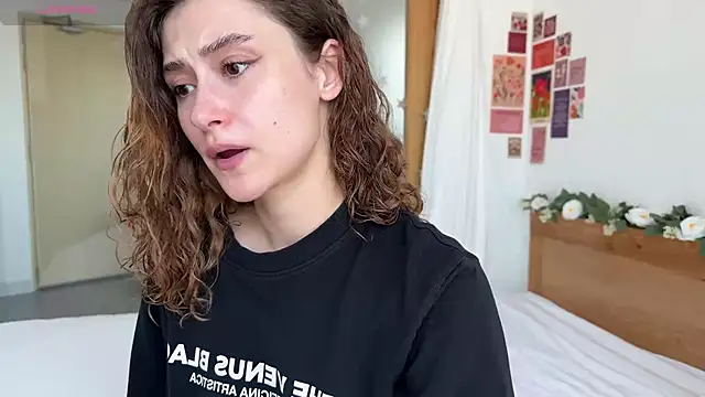 cutiemari online show from 03-22-26, 04:27