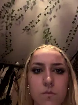 bambibabyy online show from 01-18-26, 03:59