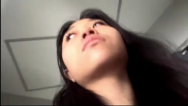 SweetMiaXO online show from 04-08-26, 10:11