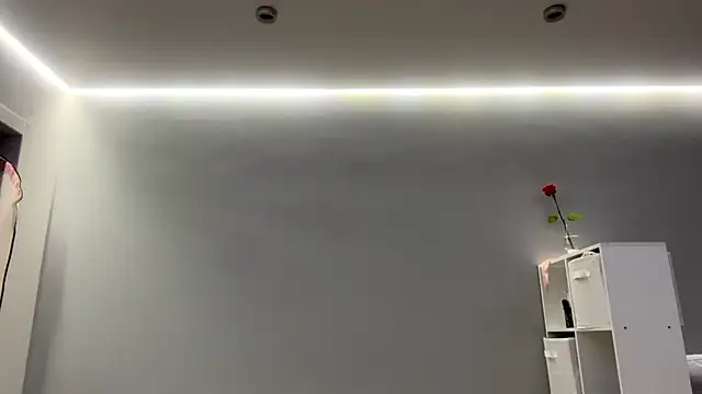 SweetMiaXO online show from 03-26-26, 07:12