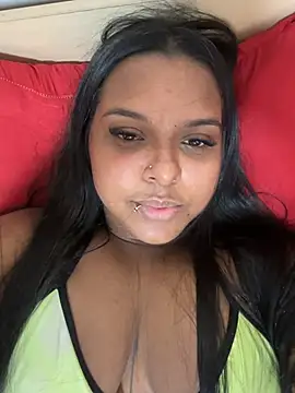 Snapshot of bella_255 chatting on 03-22-26, 05:14 bella 255 online show from 03-22-26, 05:14