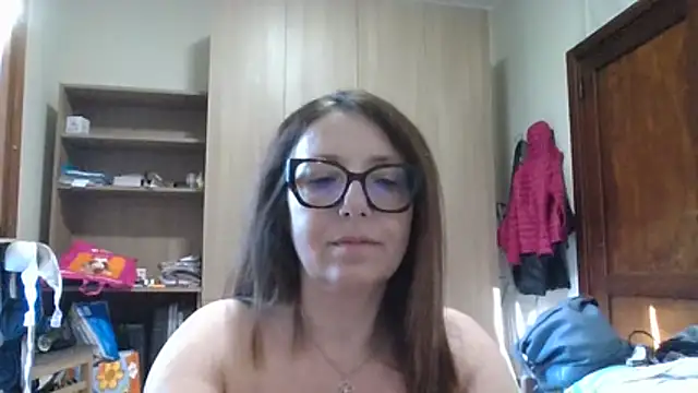 Snapshot of Miasexmilf chatting on 04-27-26, 03:43 Miasexmilf online show from 04-27-26, 03:43