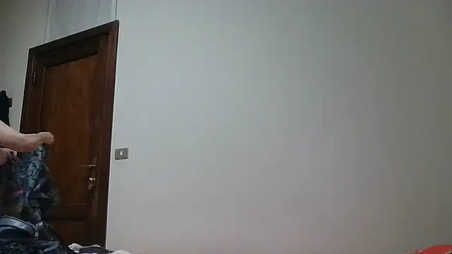 Snapshot of Miasexmilf chatting on 06-04-26, 03:22 Miasexmilf online show from 06-04-26, 03:22